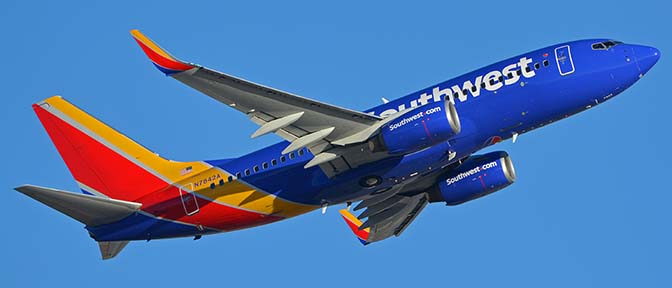 Southwest Boeing 737-7H4 N7842A, Phoenix Sky Harbor, November 11, 2017